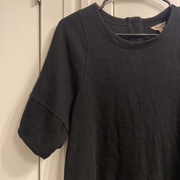 Button Back Texture and Thread Tee - Picture 3 of 8